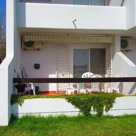 Golden Apartment *